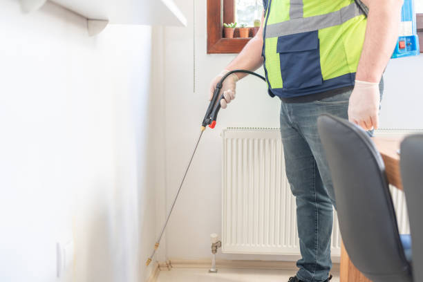 Best Residential Pest Control  in Manitou Beach Devils Lake, MI